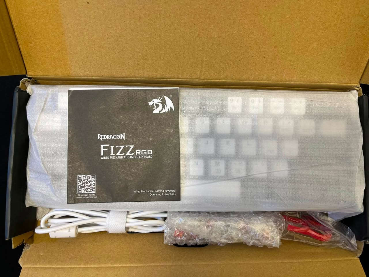 Redragon Fizz RGB K617 للبيع كيبورد
جديد
كيبورد ميكانيكي أصلي من Redragon
إضاءة RGB جميلة وقابلة للتغيير
سويتشات Red ميكانيكية سريعة وهادئة
مناسب للألعاب والاستخدام اليومي
حجم 60% يوفر مساحة أكبر على المكتب
السعر 35
يوجد توصيل جميع المحافظات


**إذا كنت صاحب هذا الإعلان وتريد حذفه لأي سبب، رجاءا أرسل رسالة إلى الدعم الفني**