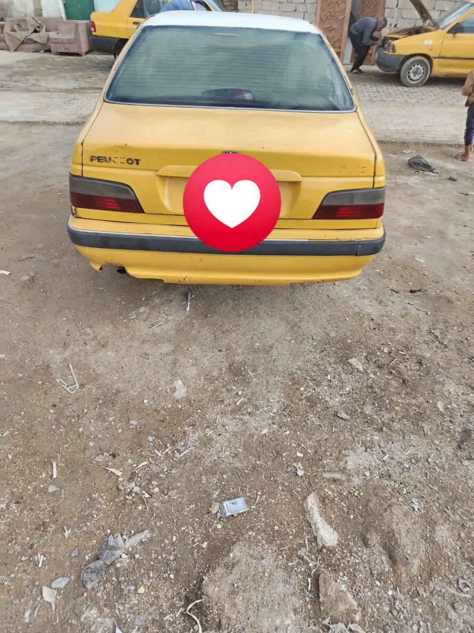 سلام عليكم .بيجو 2010سياره رقم قادسيه (تحويل ثاني يو م)كير ومكينه فرنسي جدد تخم تاير  وحداديه وكهربائيات كلهه شغاله اشاره ليت عالي ناصي زنون  ***********. 20وبيهه مجال  مكان سماوه المركز
