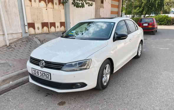 سلام عليكم جيتا 2012خليجي ضرر قطعه وحده فقط جاملغ بدون دواخل بدون ايرباك سياره نضيفه مابيها اي نقص ماشي ١٦٠حقيقي محرك ٢٠تنفس طبيعي السعر 120وبيها مجال مامتواجد على الفيس ***********
