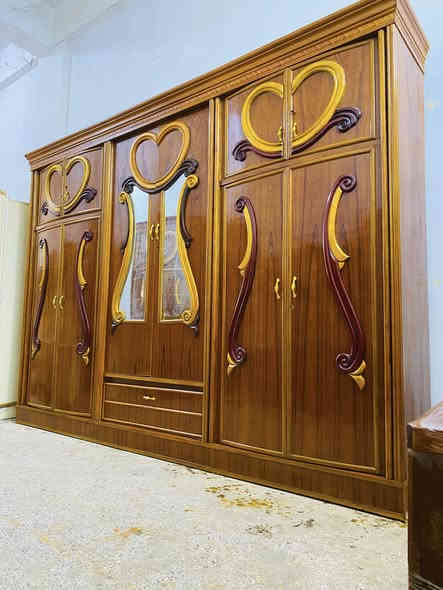 غرفة نوم حطاطة ملحق نظيفة لوك ظهر جرجوبة زاويةبارتفاع الكنتور بسعر 875 الف وبيه مجال 
عنوان بعقوبة كاطون شارع ابو رباح مزاد ضي القمر 

***********
