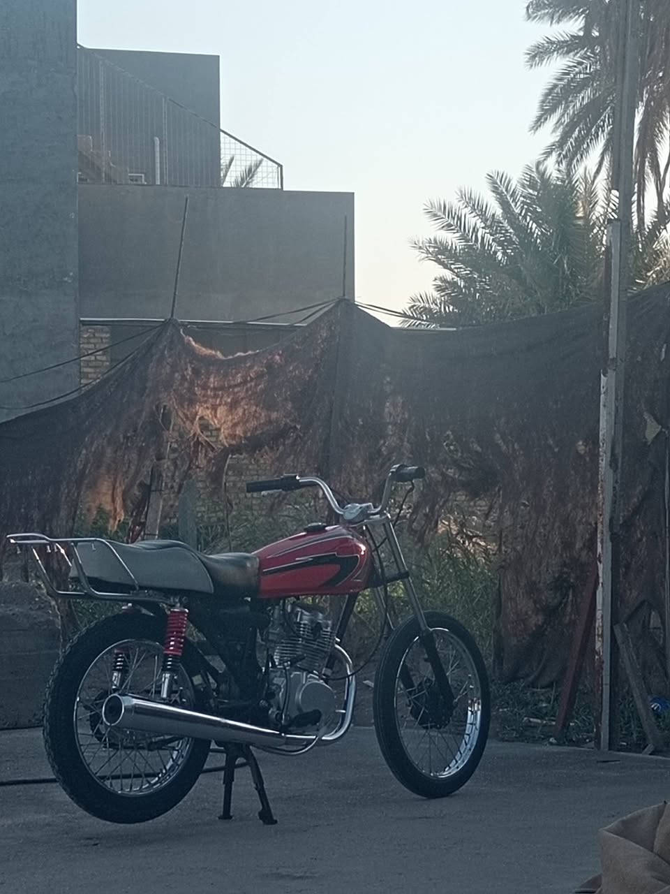 سلام عليكم دراجه ناما موديل ٢٥ بس المكينه متياز دراجه كله ٢٥ كله أصلي  قبل ٣ أشهر معميريه دراجه خير من الله ولا برغي مفتوح بيه شلعه ومعدل مكاني حله ابي غرق رقمي ***********
