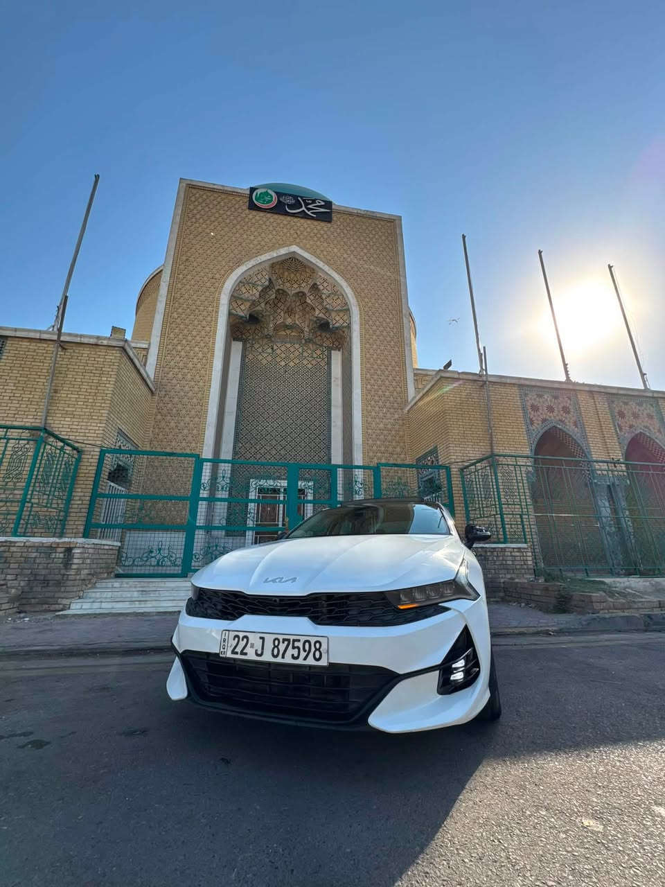 السلام وعليكم

للبيع k5 Ex 2021 فول مواصفات للبيع او المراوس 

لون اسود 
ماشيه 37 مايل 
رقم اربيل ب اسمي 

محرك 1600تيربو

المواصفات:

- بصمة تشغيل

- تشغيل عن بعد

- شحن هاتف لاسلكي

- قيادة ذاتية على الخطوط السريعة

- هندبريك بصمة

- سقف أسود بانوراما

- مثبت سرعة

- مرايا قلاب عند الرجوع

- نظام صوت Bose

- حساس إطارات

- بك لايت لد

- شاشة كبيرة كار بلي

- كامرة دوارة 

-قطعتين تبريد 

-تبريد مناخين منفصل

-حساسات خلفية

- كشنات حار وبارد

- شاشة أعطال

- ويل كروم لونين

- رادارات جانبية

- مراقبة النقطة العمياء

- جنطة ذكية عند الاقتراب مع ترحيب

- إشارات بالمرايا

- كشنات جلد أبيض ملكي

-بطاين بوب صاج 

-انارة محيطية

- كراسي أمامية كهربائية

- لايتات عدسات زنون

-لدات امامية

- أنظمة قيادة Eco / Sport / Smart / Normal

- تحكم كامل بالستيرن

- كير أوتو وعادي

- أوتو بريك

-دشبول صاج

-منافذ طاقة

-منافذ USB

-سبير منازل

السيارة جاهزة بدون نقص 

محرك كير كفالة تبريد ثلج

السيارة بيهة 3 قطع صبغ فقط 
حادثها جاملغ خلفي والبنيد وصبغ قبغ الصندوق 

بدون دواخل

رايدها ب 132 وبيها مجال للشراي 
اي استفسار تعال خاص او اتصل 

***********

عنوان بغداد الاعظمية
