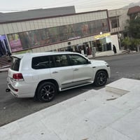 موديل ٢٠١٧ • ماشي ١٣٨ الف • بدون صبغ