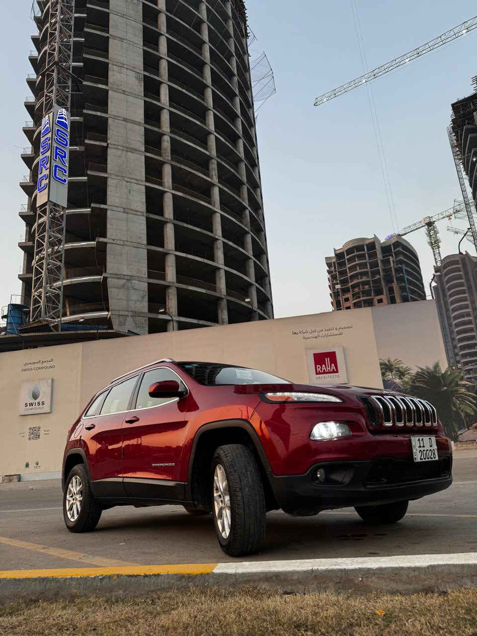 جيب شيروكي بزون 2014
بدون صبغ بدون تبديل فقط تاير
 وصور الحادث بالمنشور 
رقم مميز بغداد 20028
لايت زينوز 
تخم تاير جديد 
باتري جديد
السياره بدون نقص 
السعر :117
***********
