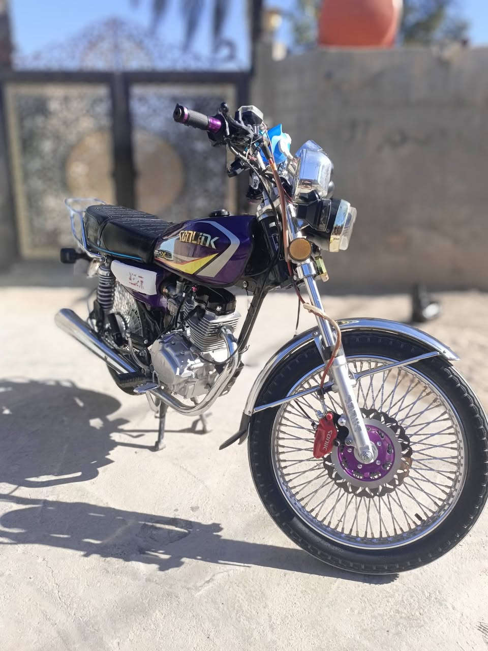 سلام عليكم دراجه تايكر البيع موديل24محدث 25مكفوله كفاله فقط الدشبلو حترك عندي من شلت السماعات بس الباقي كفاله مكاني حله جسر بته سعر 600بيه مجال شي بسيط اورقه كمله موجوده


**إذا كنت صاحب هذا الإعلان وتريد حذفه لأي سبب، رجاءا أرسل رسالة إلى الدعم الفني**