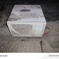 مكيف بطل نضيف شغال  سعر 200 وبي مجال  مكلف بل نشر اتصلو عل رقم 0783155...