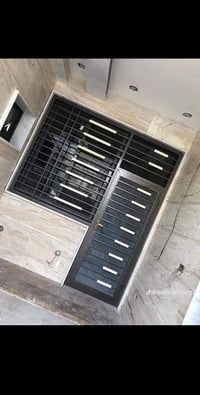 صبغ وتنظيف الشبابيك والبيبان وصبغ الجدران 07766600575 شغل درجه اولى
