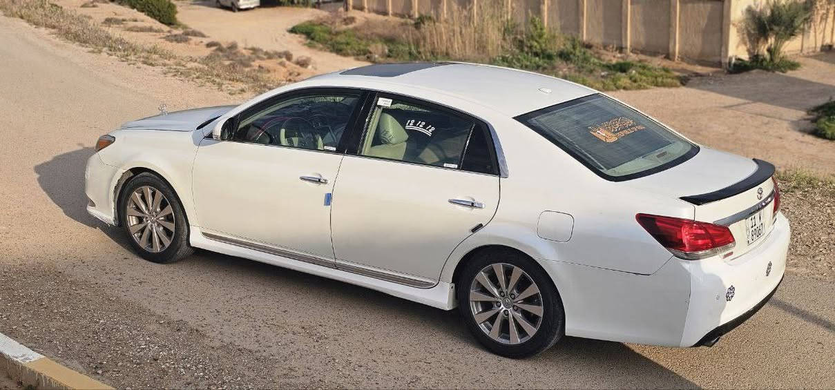 أفلون موديل 12خليجي مكينة حاوية بالكارتون مبدلها ع ايدي كير جديد
صدر امامي خلفي جديد تخم تاير باتري تبريد تدفئة
زنون رقم بغداد بسمي مابيها نقص  سونارها بالمنشور اثر تخريب ولا قطرة معجون بيها السعر 172 بي مجال
يرهم مراوس بسوناتا او سنتافيا ....
مكانها ديالى / الخالص 
***********
