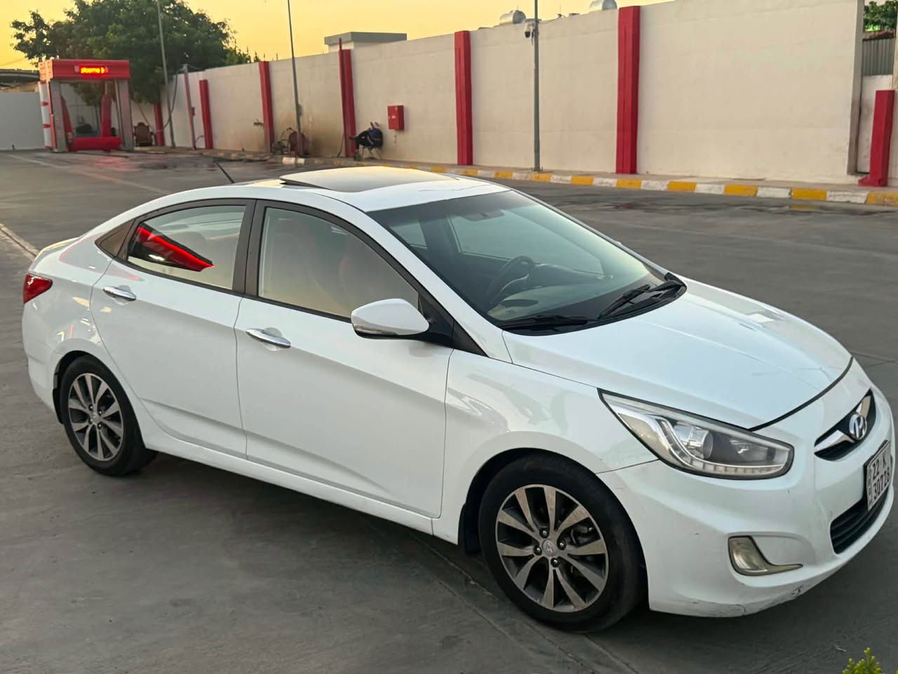 هونداي اكسنت 2015 خليجي فول فول مواصفات

بيها جاملغ سايق صبغ بدون دواخل مكانين تعديل بارد 

گير و محرك ابشرط مامفتوح  + بيها كوبون بنزين

رقم و سنويه جديد تحويل ثاني يوم

مكاني كركوك سعرها 97 وبيها مجال خابر و تدلل

رقم موبايل *********** كركوك, العراق
