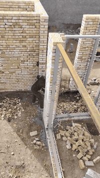 خلفة بناء متفرغ ***********
