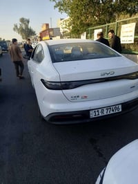 بي واي دي للبيع ب 16 مليون وبيها مجال شي قليل مكان بغداد حي النصر٠٧٧١٧...