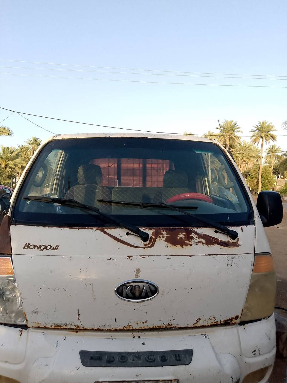 سلام عليكم بومه للبيع مكان كربلاء طريق كربلاء نجف سعر 47وبيه مجال للشراي-***********
