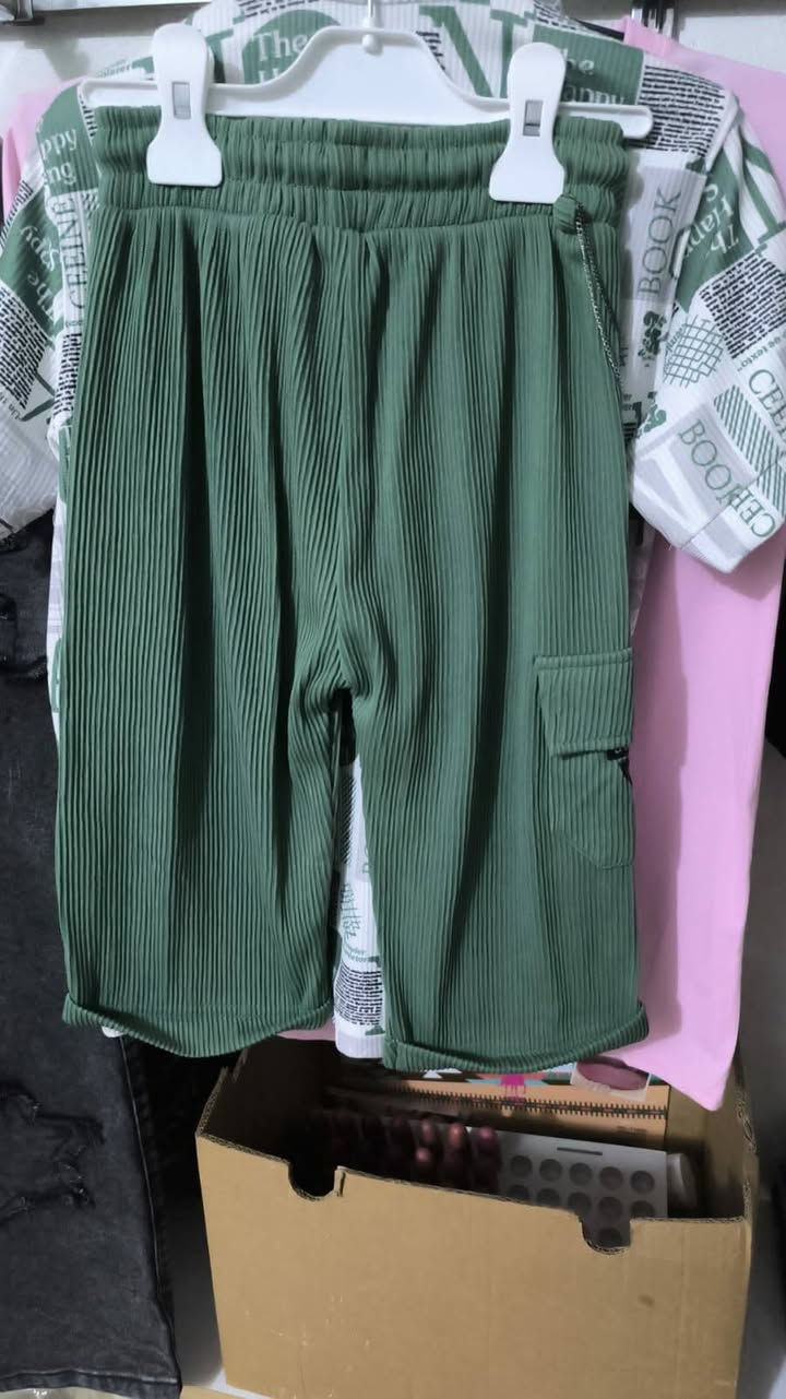 #لـلـــــبيع تعزيلة محل ملابس
تراكات اطفال وبناطير وملابس نسائيه
العنوان / حي الإمام الصادق ع #ميسان_العماره


**إذا كنت صاحب هذا الإعلان وتريد حذفه لأي سبب، رجاءا أرسل رسالة إلى الدعم الفني**