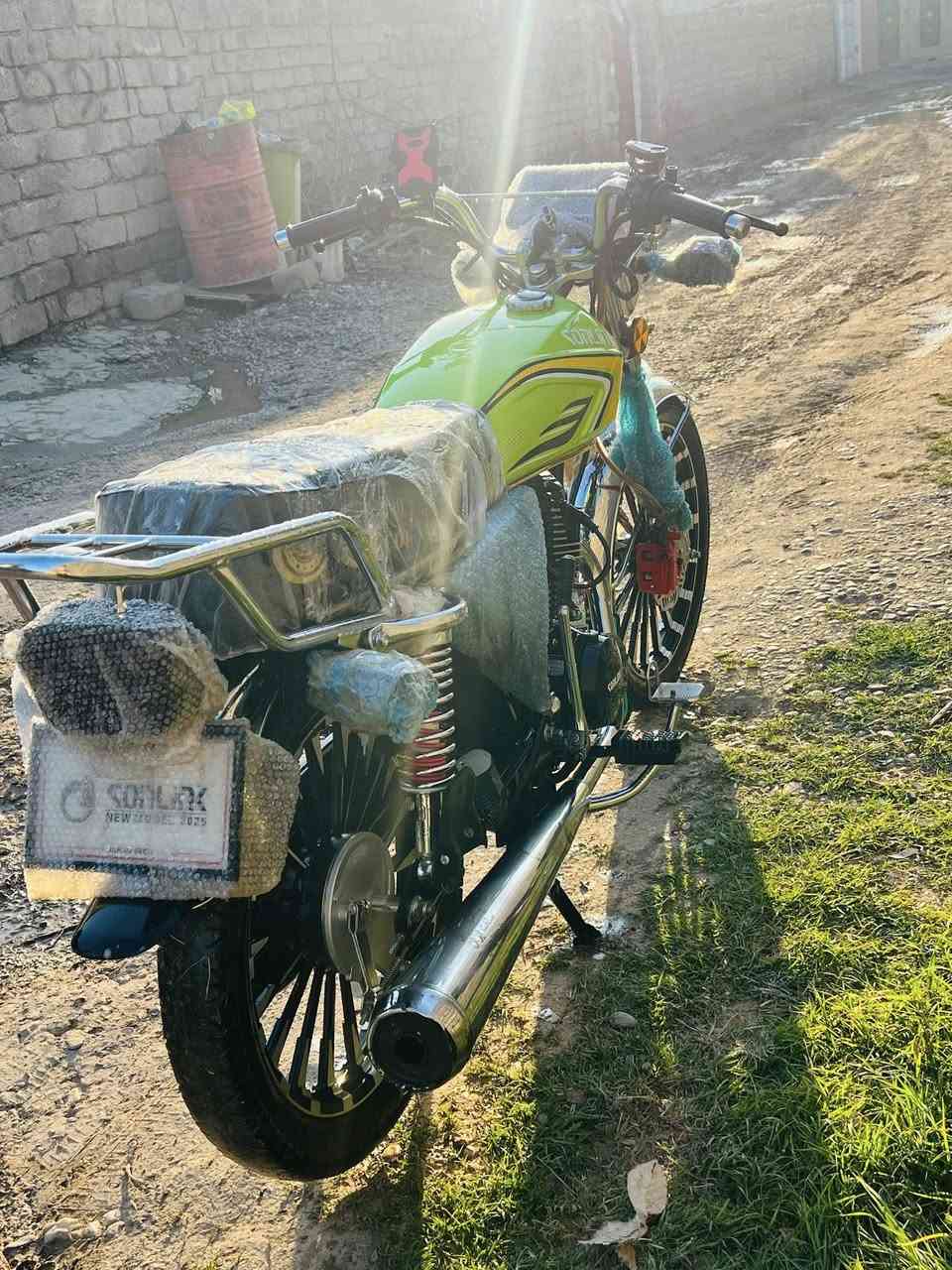 السلام عليكم دراجه للبيع
سولينك موديل 25
محرك 200  5كير 
نضافه فول 
كهربائيات شقاله 
بعده وضع شركه 
نشاط فول 🔥
السعر_825 وبي مجال 
يرهم مرارس ب 4كير 25 
الاتصال _ ‭***********‬
ااذا مو شراي لا تتصل   
مكاني الشرقاط📍
