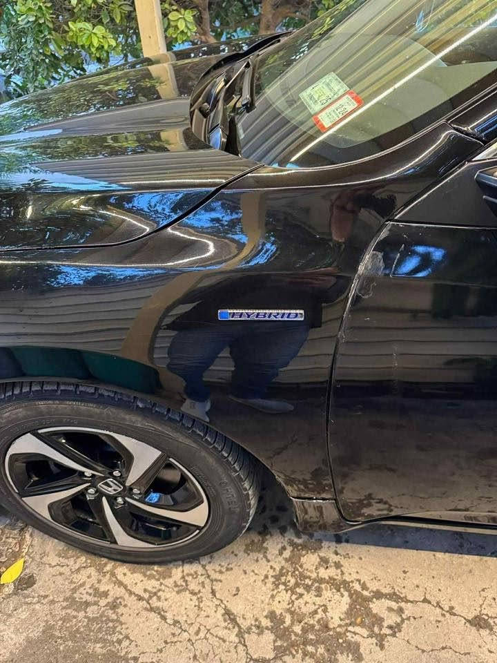 🚗 للبيع: هوندا إنسايت EX هايبرد 2022
📍 مكان السيارة: بغداد

📞 للتواصل: ***********

💰 السعر: 128 ورقة – قابل للتفاوض

🛠️ المحرك: 4 سلندر – 1500cc هايبرد

⚙️ المواصفات: فئة EX

• شاشة كبيرة

• كاميرا خلفية

• حساسات خلفية

• حساسات أمامية

• كراسي مخمل

• رادار أمامي

• مانع تصادم

• محدد مسار

• تصحيح مسار

• كاميرا أمامية

• شفتات استيرن

• مثبت سرعة

• مانع انزلاق

• تحكم فول

• بصمة تشغيل عن بعد

• بصمة أبواب

• دخول ذكي

• إنارة ترحيب

• حساسات تجاوز BSM

• نقطة عمياء

• حساسات تجاوز عدد 2

• حساس أمامي وخلفي

• شاشة أعطال

• هندبريك كهرباء

• أضوية أمامية تورنج LED

• إنارة أمامية تلقائية Auto

• حساسات ضغط هواء الإطارات

• نظام ECO + TRIP

• نظام GPS + خرائط

• 3 أنظمة قيادة (eco, ev, sport)

⚠️ أضرار السيارة:

• وارد أمريكي 

• صبغ بالجاملغ وحاجب البنيد الأيمن أعلى اللايت فقط

• باقي أجزاء السيارة مكفولة

📌 تفاصيل إضافية:

• رقم السيارة بغداد الدولي الجديد

• باسم المالك تحويل مباشر

• اللون: أسود
