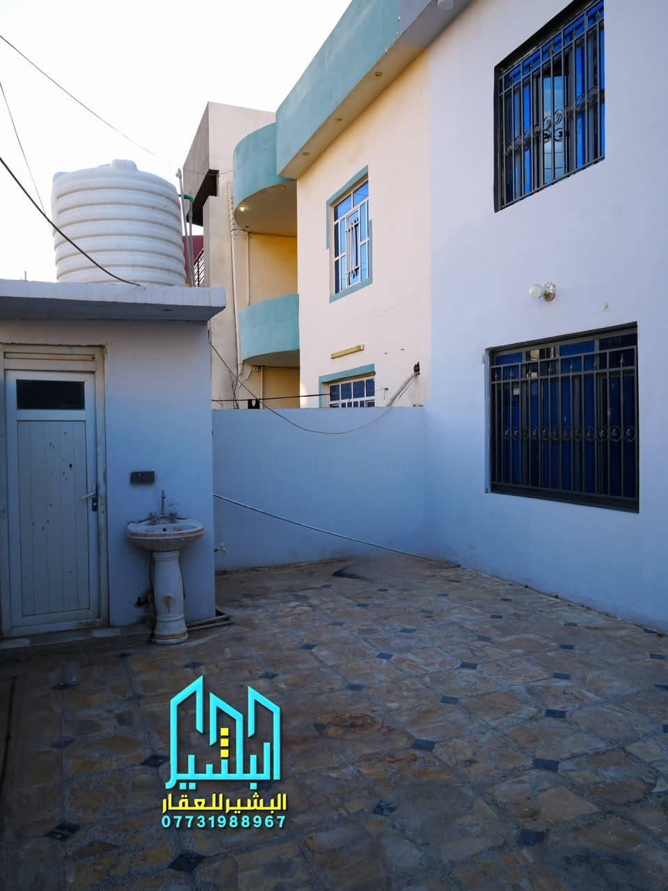 للبيع عقار الموقع المثنى خلف الخضراء

المساحة 200 الواجهه 8 والنزال 25

يتكون من 4 غرف نوم شارع 12 

العقار فارغ جاهز للسكن 

الاتصال 

***********

البشير للعقار
