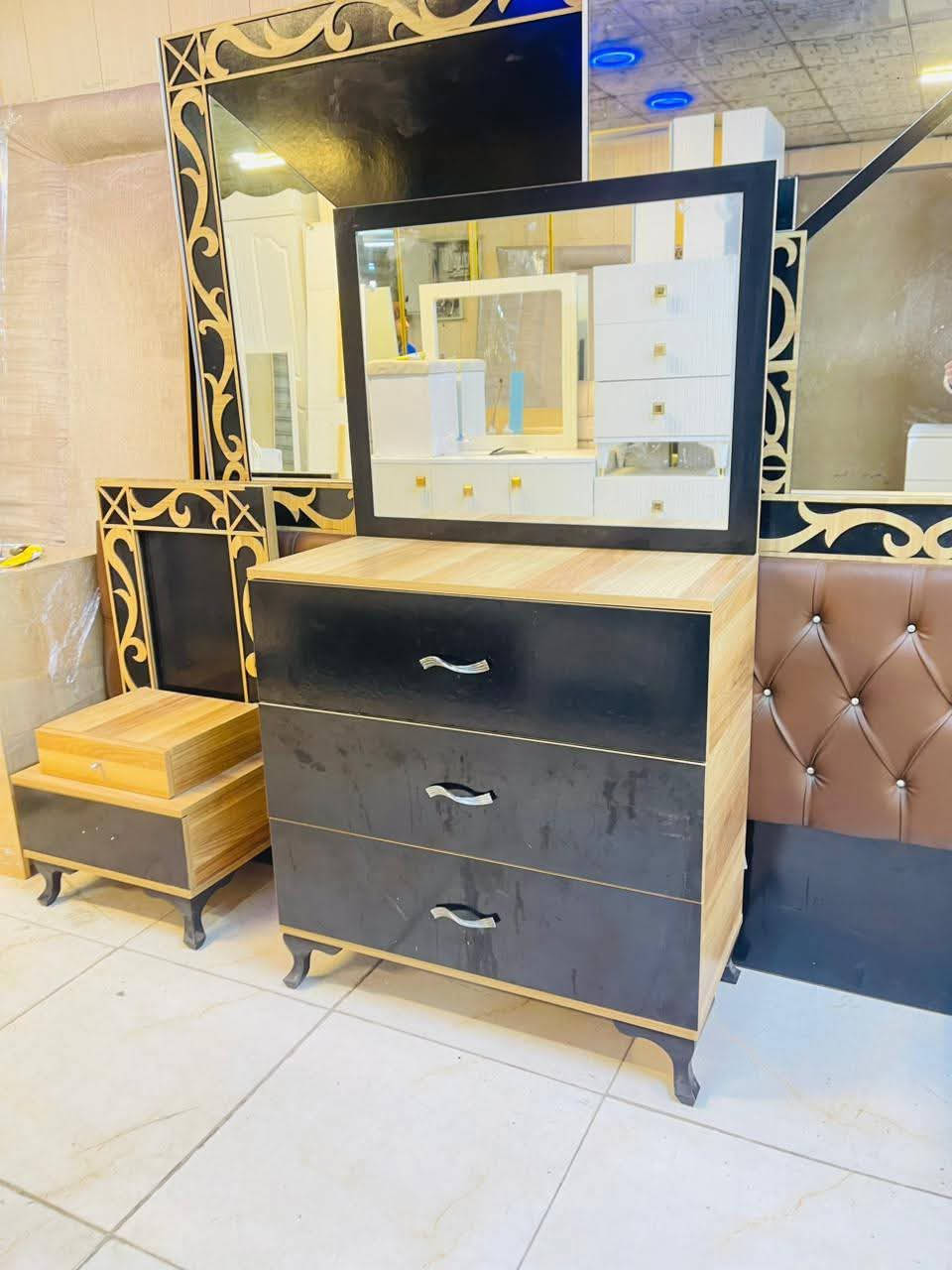 غرفه شبابيه اسره 2 سعر 400 مع نقل وشد مجاني داخل بغداد


**إذا كنت صاحب هذا الإعلان وتريد حذفه لأي سبب، رجاءا أرسل رسالة إلى الدعم الفني**