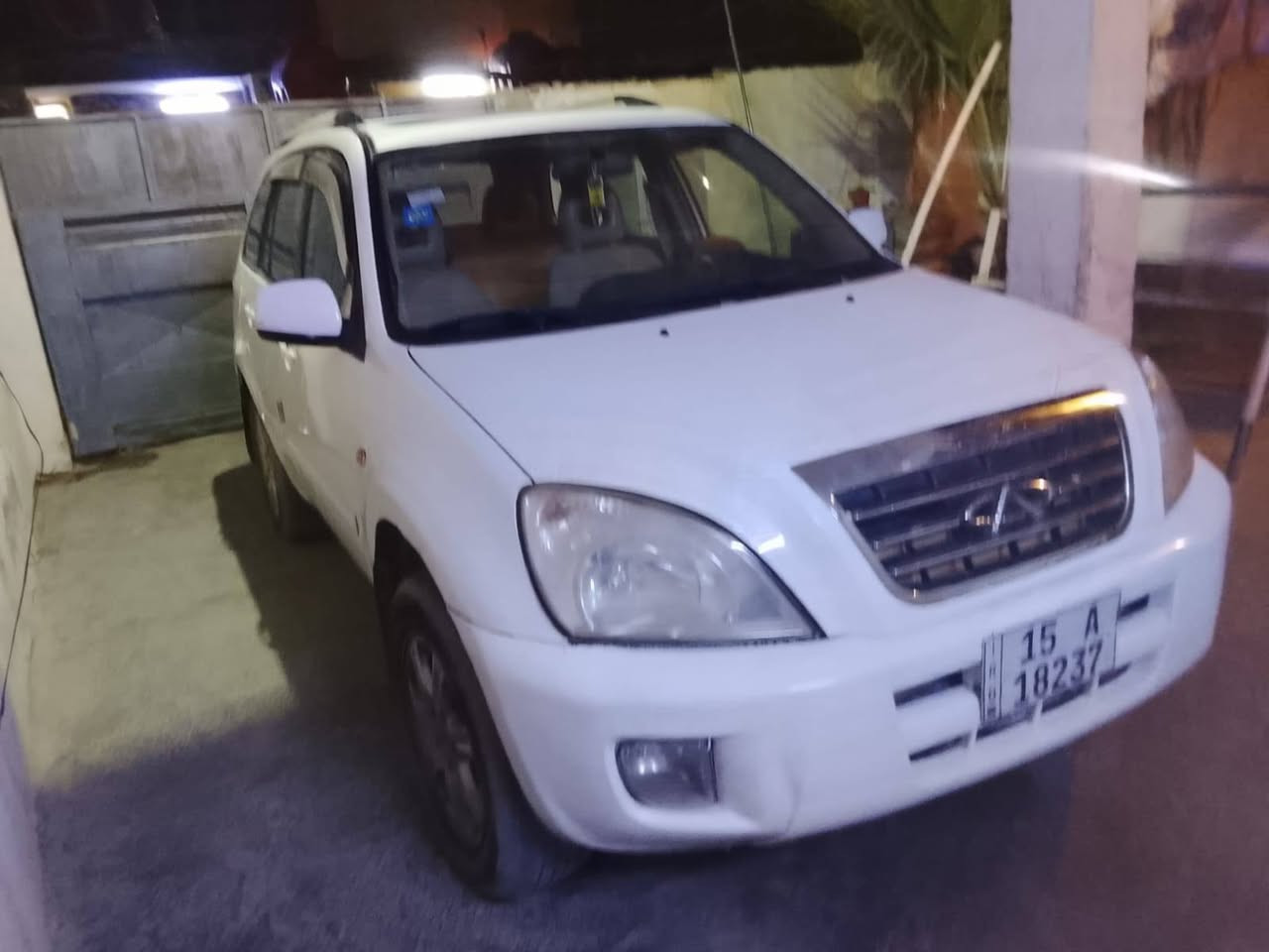 السلام عليكم تيكو موديل 12للبيع رقم انبار دولي بسمي سنويه لغايه 29 كير ومحرك خير من الله تبريد شغال سياره جهازه سعر45 عنوان بغداد ابو غريب***********// ***********
