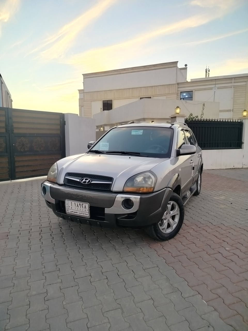 السلام عليكم…
للبيع بسعر مناسب جدا 114$ اعتذر عن الاقساط والوعده
هونداي توكسان خليجي 2009
لون سلفر رقم صلاح الدين سنوية جديدة وهزة البارحة سويتها شرط التحويل…
سيارة مكفولة كفالة عامة ....
مكان بارد واحد صغير..
سيارة جاهزة بدون اي نقص…
محرك بدون عيب 4 /2000 دوش 
شرط محرك وكير وصدر وكهربائيات وتبريد وتدفئة وتخم تاير سيارة جاهزة من كلشي….
مواصفات نص فول معروفه مواصفاتها مايحتاج اذكرها…
العنوان/ صلاح الدين/ تكريت…
السعر 114$ اعتذر عن الاقساط والوعده…
للاستفسار
***********
