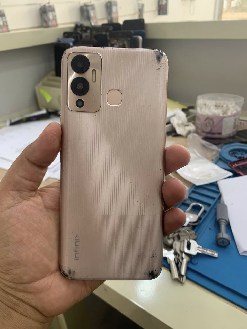 السلام عليكم للبيع انفنكس هوت 12بلي ذاكره 128 مبدل شاشه وكاله كلشي شغال بي السعر 55اوبي مجال بسيط


**إذا كنت صاحب هذا الإعلان وتريد حذفه لأي سبب، رجاءا أرسل رسالة إلى الدعم الفني**