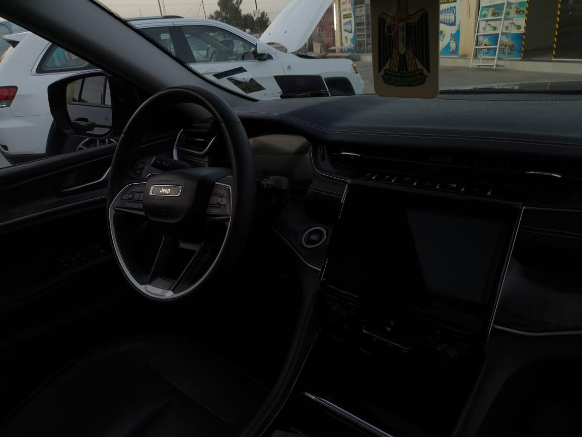 جيب كراند شروكي لمتد 2023
رقم بغداد باسمي

فول مواصفات  

سستم صوت ماكنتوش 19 سماعة 

دفع رباعي 

وضعيات قيادة 

اضائه لد متغيرة بالكامل داخل السيارة 

سقف بانوراما قابل للفتح 

بصمة تشغيل 

دخول ذكي في جميع الابواب 

عجلات المنيوم قياس 20 

7 مقاعد 

مقاعد جلد 

مقاعد امامية وخلفية تدفئة + تبريد 

شاشة لمس حجم كبير 

تحديد مسار ومحافظة على المسار 

حساسات امامية 

حساسات خلفية

نظام الكبح التلقائي 

مري كهرباء 

رادار امامي 

رادار جانبي 

هيتر بالمري 

تعتبم بالمري 

اوتو هولد 

اوتو ستوب 

خزن مقاعد 

مقاعد كهرباء 

٣ قطع تبريد 

جنطة ذكية كهرباء 

عداد دجتل متغير ثيمات 

وهواي مواصفات بعد

كير ماوس 

لد نهاري 

بكلايت لد

داخل مطعم بالصاج

تدفئة ستيرن

تبترونك

نظيفة جدا السيارة بدون اي نقص جاهزة من كلشي   

صبغ بس قطعة وحده خشم البنيد بدون داخل 

جديدة جدا

مكان السيارة بالفلوجة 

السعر 360$ وبيهة مجال قليل

***********
