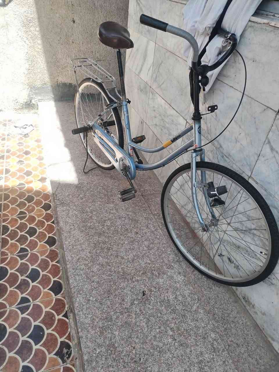 باسكل للبيع ب ١٢٥حجم ٢٦باله ياباني انضف من صورا،


**إذا كنت صاحب هذا الإعلان وتريد حذفه لأي سبب، رجاءا أرسل رسالة إلى الدعم الفني**