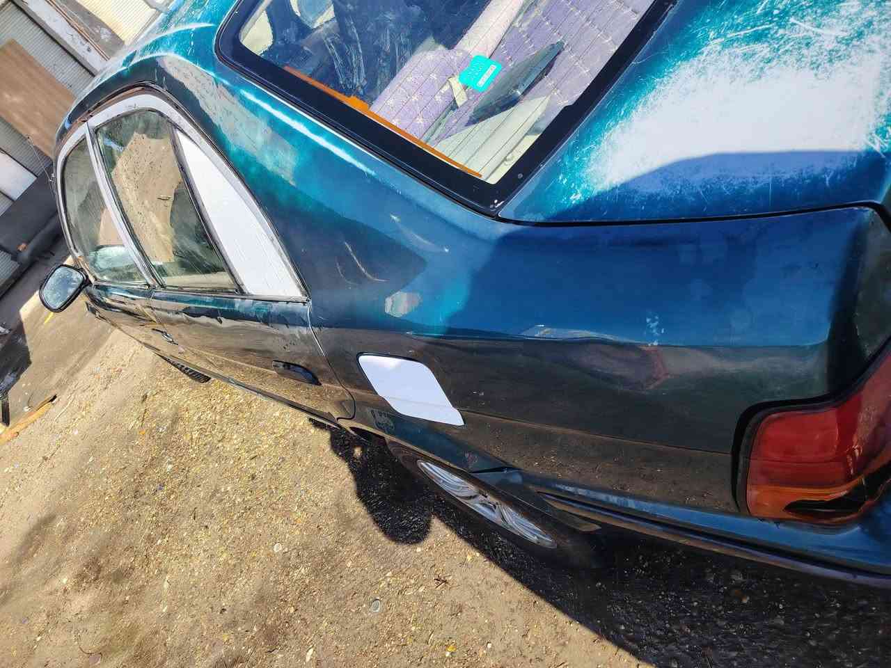 كورلا ١٩٩٥ يسره بلاد السياره بلاديه بيه بس هاي الطخه الي بلكرن مال الجاملغ وطارف البنيد كهربائات كله شغاله تخم تأير صدر نضيف دوشمه نضيفه رقم انبار كير اوتو محرك بي تنقيص بصيط الباقي كفاله مكاني الكرمه السعر ٣٨وبيه مجال بصيط لشراي ***********
