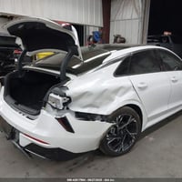 للبيع كيا K5 وارد امريكي موديل 2025 ماشيه 10190mi حادث جاملغ خلفي وبني...