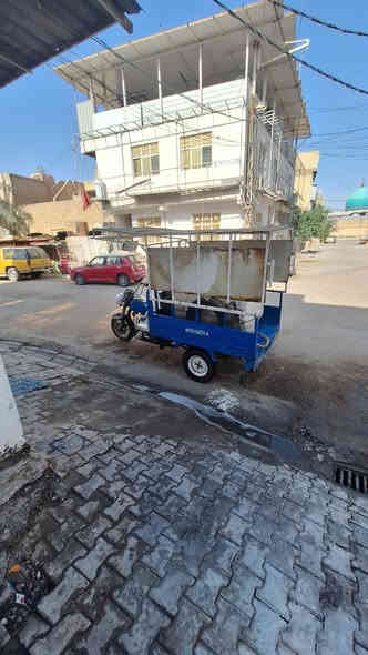 سلام عليكم  ستوته للبيع (كلك) (مكفوله من السرقه)محرك مديل ٢٠٢٤ تيرات ٣ جدددراجه نضيفه كلش مكان نجف (كوفه) سعرها[ ٩٠٠] وبيها مجال للشراي  الدراجه نضيفه كلش شوفت عينكم اتصال ***********
