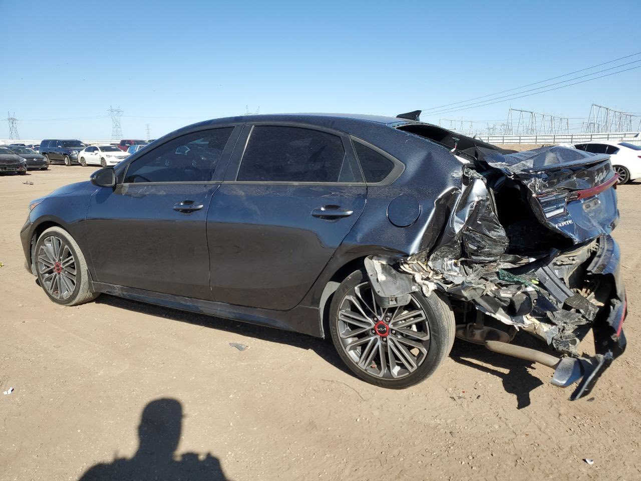 السلام عليكم فورتي جيتي  (موديل 2024 سياره حالين بل عقبه بعمان ابيع على وضعها تريدها واصل بغداد او بل حره عمان 
اي ستفسار ***********
