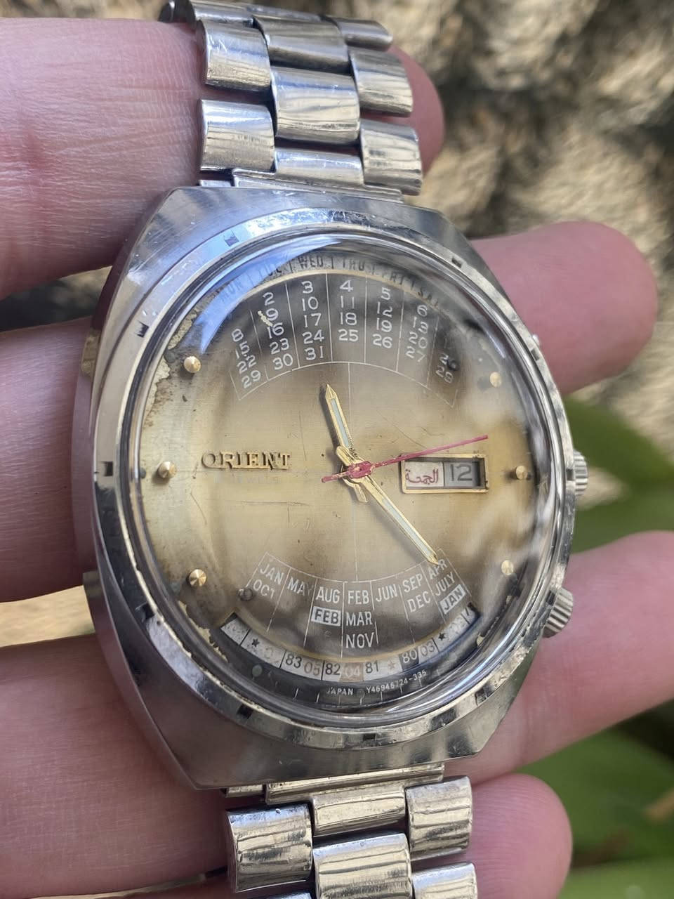 السلام عليكم 
اورينت دولي 
اتوماتيك 
انتاج ١٩٧٩
مينا مميزة
تعمل بكفاءة عالية
ستانلس ستيل بالكامل 
مقاومة للماء 
زجاج مقاوم للخدوش
القطر ٤٣
السعر ١١٥ 
يوجد توصيل لجميع المحافظات 
***********
