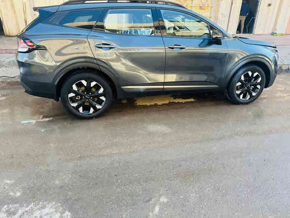 سلام عليكم
كيا سبورتج موديل  ٢٠٢٣
اكس لاين حادث كما موضح بل صوره فقط جاملغ امامي بدون ايرباك وباقي سياره مكفوله 
مواصفات
بانو راما 
كراسي كهرباء جلد تدفه
صندق كهرباء
فور ويل 
رادار ٣٦٠
نقطه عمياء
سياقه شبه اليه
ماشيه ٣٨ الف مايل 
سعر ٢٢٥ ورقه 
***********
