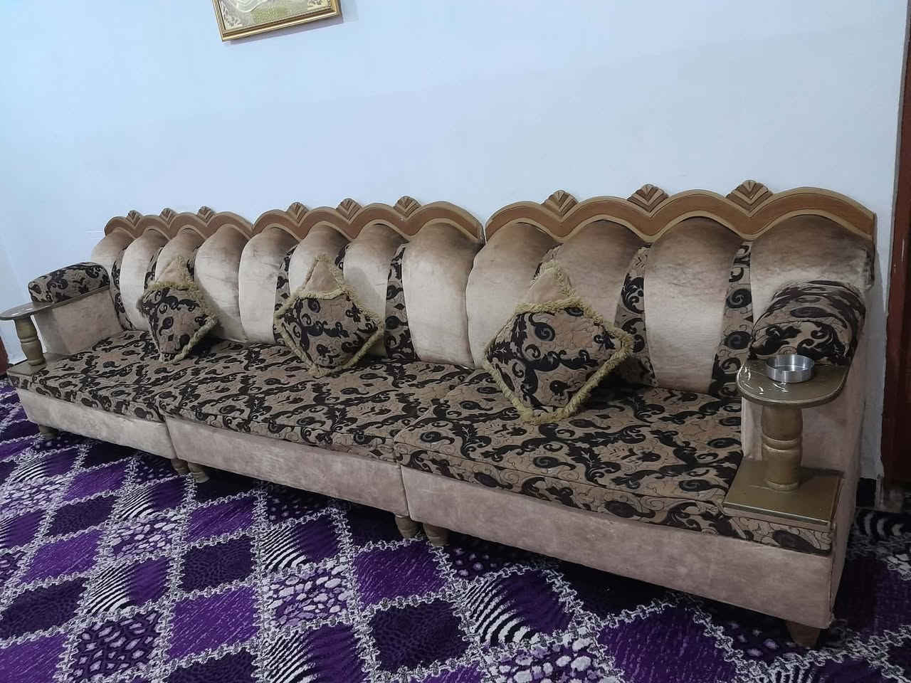 تخم ٨ أمتار نضيف ب١٨٠ للبيع 
العنوان الحلة مشروع المسيب ‭0780 019 1454‬
