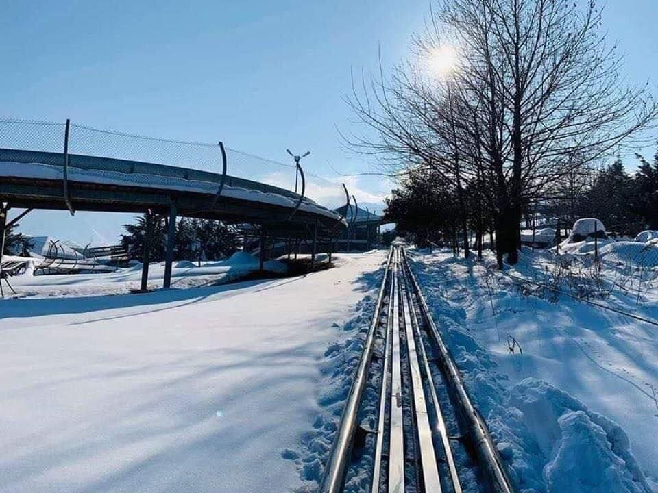 ✔️❤️اقوى العروض مع شركة المسك للسفر والسياحة❤️✔️

             كروبات الشتاء والثلوج❄️☃️
           مع المسك  _نمبر_وان_دائماً💥

             ✅ خلـيـك بالـمكان الصح✅

ــــــــــــــــــــــــــــــــــــــــــــــــــ
(الــعــرض الاول)

            ((( رحلة اربيل 2 ايام )))

🌦 اربيل _شقلاوة 2 ايام بسعر (25)|الف🔝
#_فندق_بسمة_السفير فندق 🏨 4 نجوم حقيقية 
                 ((( كل جمعة)))
_________________________
(  العرض الثاني )

🌥دهوك _ جبل كارة يوم واحد _(10) الف🔝

       ((( كل #ثلاثاء  و #جمعه )))
_________________________
(الــعــرض الثالث)

⛅️اربيل _ حاج عمران يوم واحد بسعر (10) الف 🔝

(((كل ثلاثاء_وجمعة)))

________________________________
( العرض الخامس )

لبرامج تشمل  
✅التنقل الداخلي 
✅الفندق 
✅جولات سياحيه يوميه🏞
✅وجبه افطار اوبن بوفي🥗
✅باصات حديثه ومكيفه🚎
✅كادر سياحي متمرس لشرح الاماكن السياحية🏔
✅مصور خاص بالشركه📷
✅مع حفله خاص بالشركه👨‍👩‍👧‍👧
----------------------------------
♥️✅يوجد حجز عبر الوتساب لجميع المحافظات
للحجز والاستفسار واتساب او اتصال 

بالاضافة الى 👋🏻👩🏻‍🦰☔️:-

نقل يومي من والى تركيا🇹🇷 باحدث السيارات وانسب الاسعار ✨
من والى ((غازي عنتاب)) بسعر ((40دولار)) للشخص 🧍🏽

سيارات 🚗 حديثة 
يتوفر
خدمةشحن الجوال 📲
+خدمة الWI FI 

وايضاً خدمة  نقل البريد السريع 👋🏻

‼️كما يتوفر لدينا خدمة النقل والبريد السريع من والى(( موصل _بغداد  ))
باحدث السيارات🚗
وانسب الاسعار✨

وايضا من والى ((موصل_كركوك)) 
باحدث السيارات🚗
وانسب الاسعار✨

‏‎✍🏻للحجز والاستفسار : ☎️👇🏻

الفرع الأول :-
موصل- حي الميثاق -نهاية السوق - مكتب الفيصل-مجاور مولدة العنزي .
☎️***********
☎️***********

شكراً على ثقتكم بنا وسوف نكون عند حسن الظن✌🏻😍
