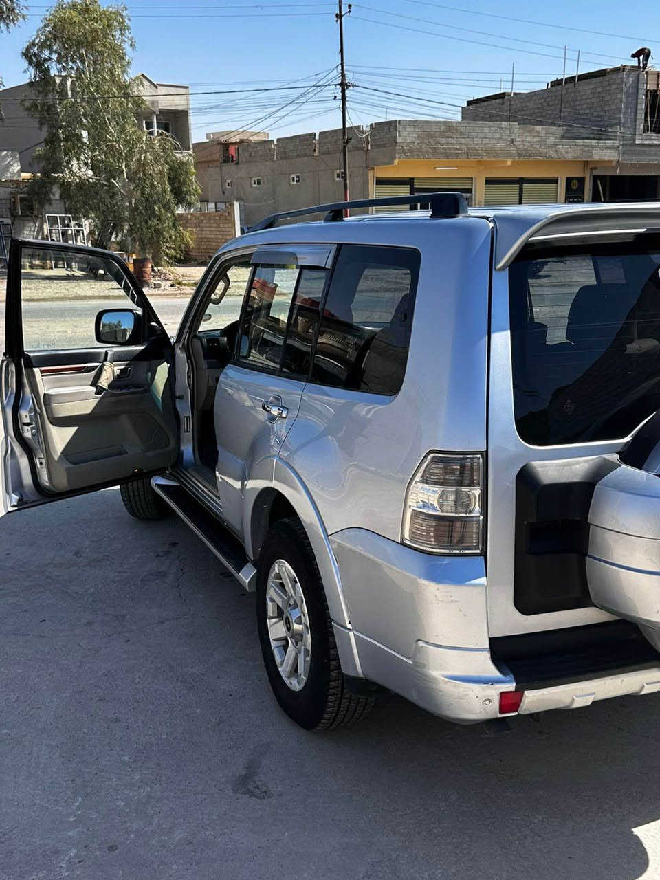 سلام عليكم

لبيع مستبوشي باجيرو 

موديل 2008

محرك V6 

ضرر جاملغ +بنيد بدون دواخل 

باقي كلها كفاله 

كابون بانزين 

تحويل وآكاله 

وسياره كله بشرط وكاله 

العنوان موصل 

***********

*********** موصل, نينوى
