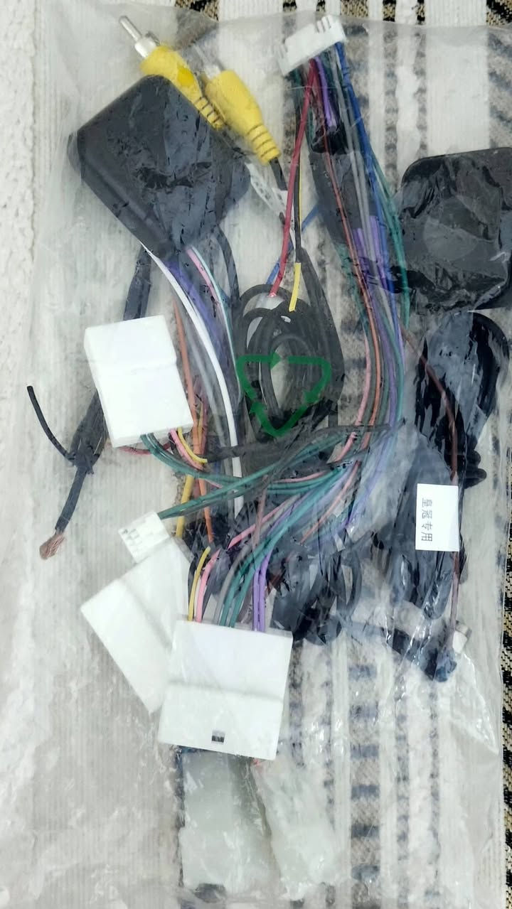 اندرويد كار بلي سيم كارت 4G
ذاكره 64 /رام 4
تدعم نظام كامرات محيطيه 360
تدعم DVR كامره اماميه
ليريد يجي خاص العنوان بغداد الأمين ثانيه


**إذا كنت صاحب هذا الإعلان وتريد حذفه لأي سبب، رجاءا أرسل رسالة إلى الدعم الفني**