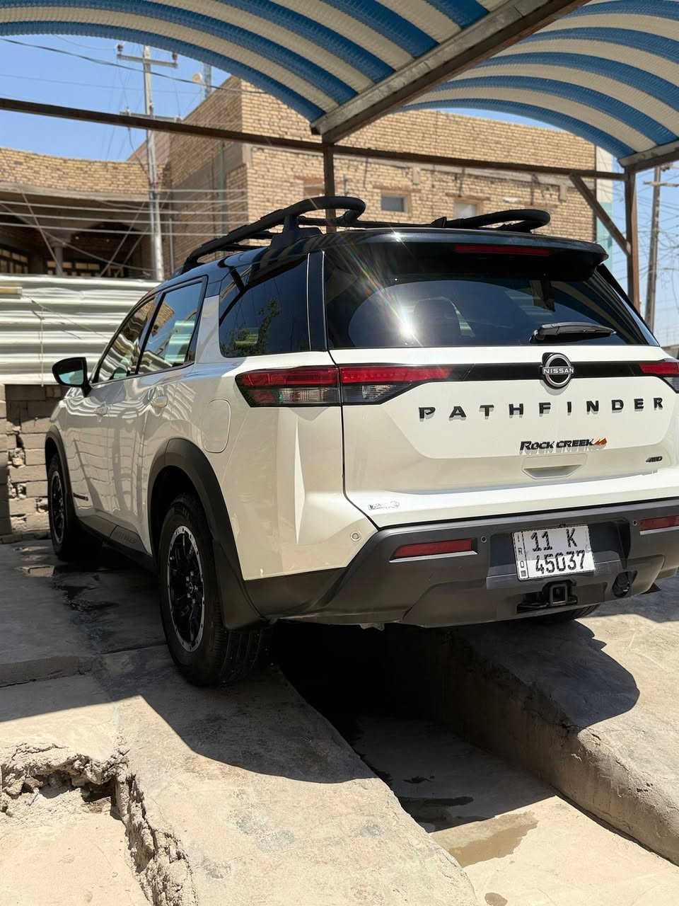 للبيع 🚗✨
Nissan Pathfinder Rock Creek ، 

السياره تقرير غرق مبدل ضفيره كامله ومحرك 

مابيها حادث كفاله عامه 

🔹 الموديل: نيسان باثفايندر روك كريك
🔹 اللون: أبيض سقف أسود
🔹 المحرك: V6 قوي
🔹 ناقل الحركة: أوتوماتيك
🔹 الدفع: رباعي (4WD)
🔹 المقاعد: 7 ركاب
🔹 الداخلية: جلد أسود مع تطريز Rock Creek
🔹 شاشة وسطية + كاميرات + أنظمة أمان حديثة
🔹 السيارة نظيفة جداً من الداخل والخارج 

💰 السعر: ( 295 )
📞 للاستفسار والمعاينة: ( *********** )
