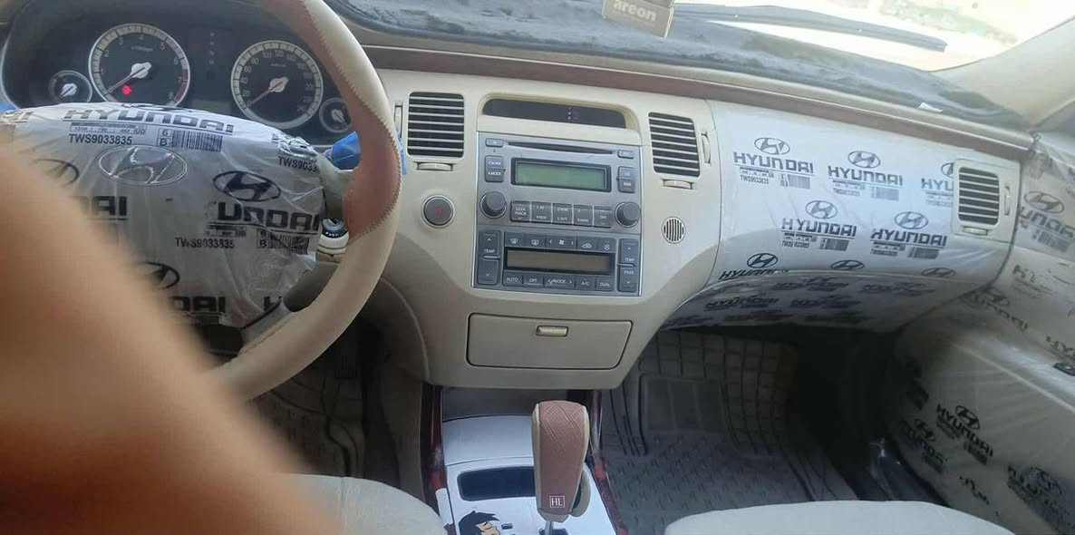 السلام عليكم سياره ازيره موديل2008  فتحه بني رومه مري شفط رقم بغد الإنكليزي سنويا لل29 كير مكينه شرطط
حجم المكينه2700 للبيع أو مراوس حسب القناعه المكان ديالى الاستفسار ***********
