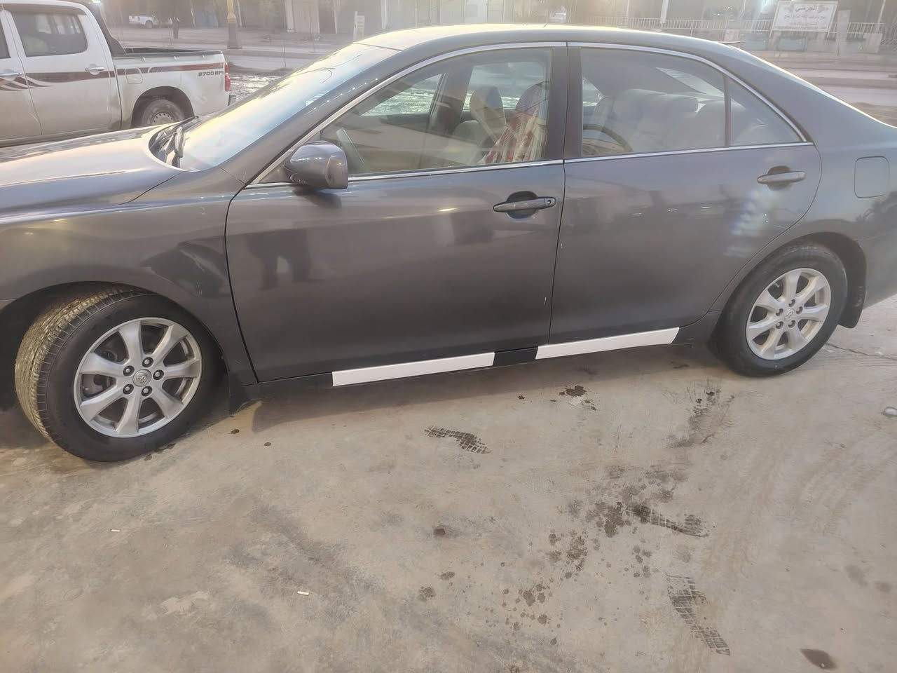 السلام عليكم كامري 2007 كير محرك شرط سونار مرفق بل منشور تبريد ثلج تخم تاير صدم امامي خلفي كله زين حادثه جاملغ امامي ومبدل وارد أمريكي محرك 2400 قماره شرط مابيه شي واذا مرواس حسب القناعه يرهم السعر 94 وبيه مجال للاستفسار الاتصال على الرقم *********** مكان السياره صلاح الدين سامراء
