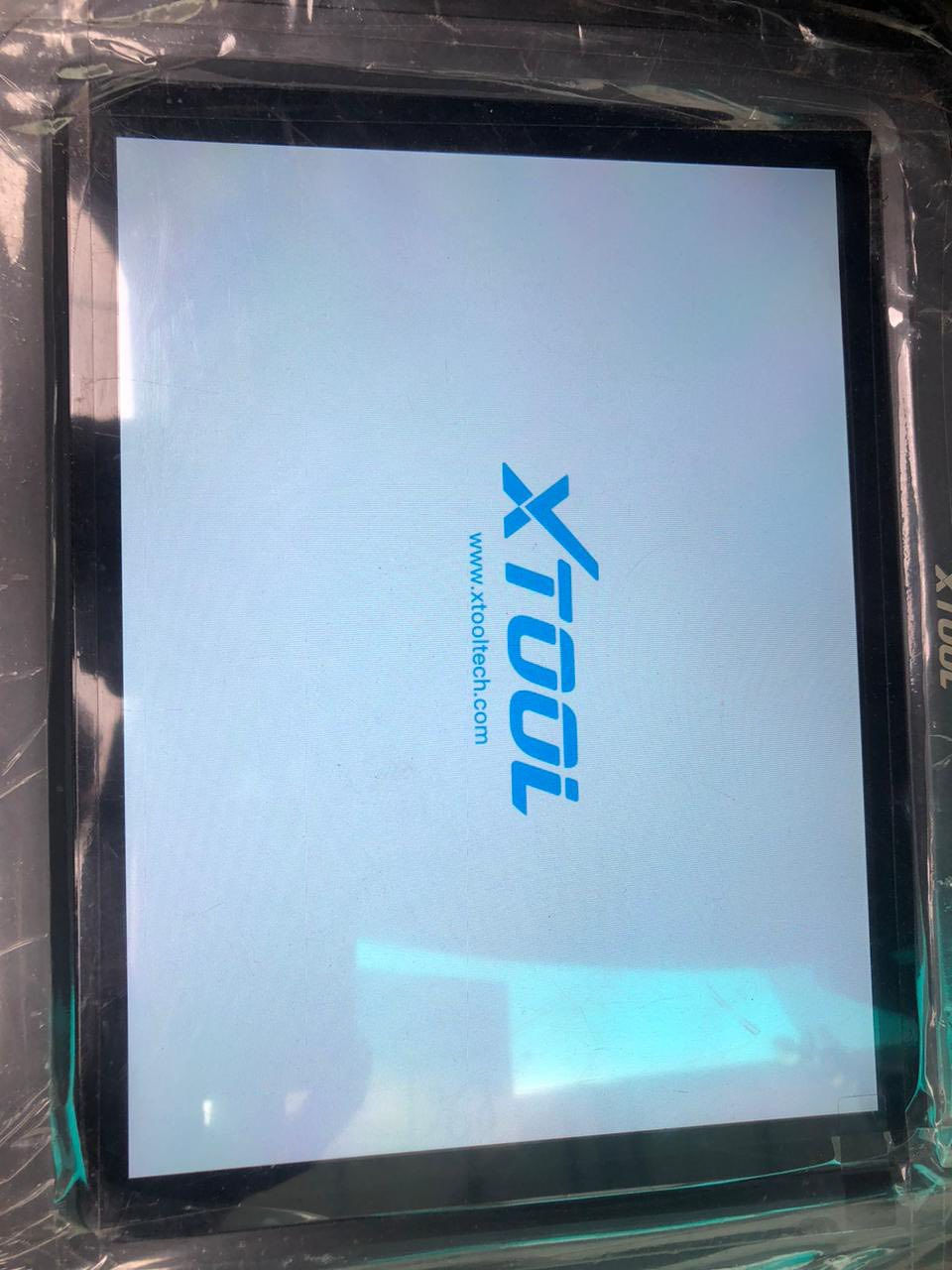 Xtool xt90
"اكس تول اكس ٩٠" (XTOOL XT90) للبيع جهاز متطور لتشخيص وفحص برمجه السيارات، يتميز بشاشة 9.7 بوصة، نظام أندرويد، وتغطية واسعة لأكثر من 100 علامة تجارية. يوفر الجهاز فحصاً شاملاً للأنظمة، 44 وظيفة خاصة، برمجيات إلكترونية، ويدعم بروتوكولات CAN FD/DoIP للمركبات الحديثة ، جهاز مستخدم كلش قليل تحديثة لنهاية ٢٠٢٨ وضمانة سنة سعر 1000 دولار كلشي موجود وياه بالكارتون او تفعيل دوج كلايزلر بيها  جناي يتواصل وياي على رقم ***********
