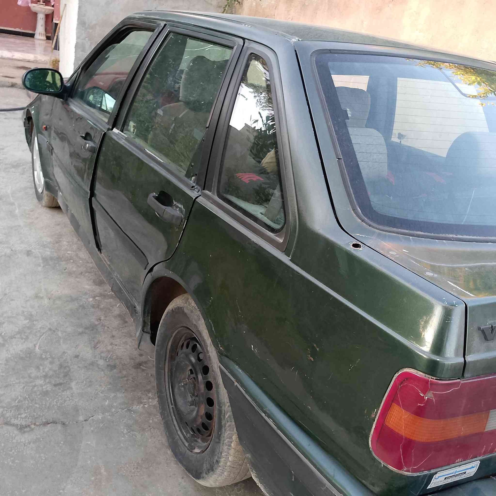 فالفو للبيع سيارة بلاد سنويه عضم عاج ل28رقم كركوك مكينه جديده لاصرف لاتبخير  ضبغ بلاد السعر23وبيها مجال بيع او مراوس ***********
