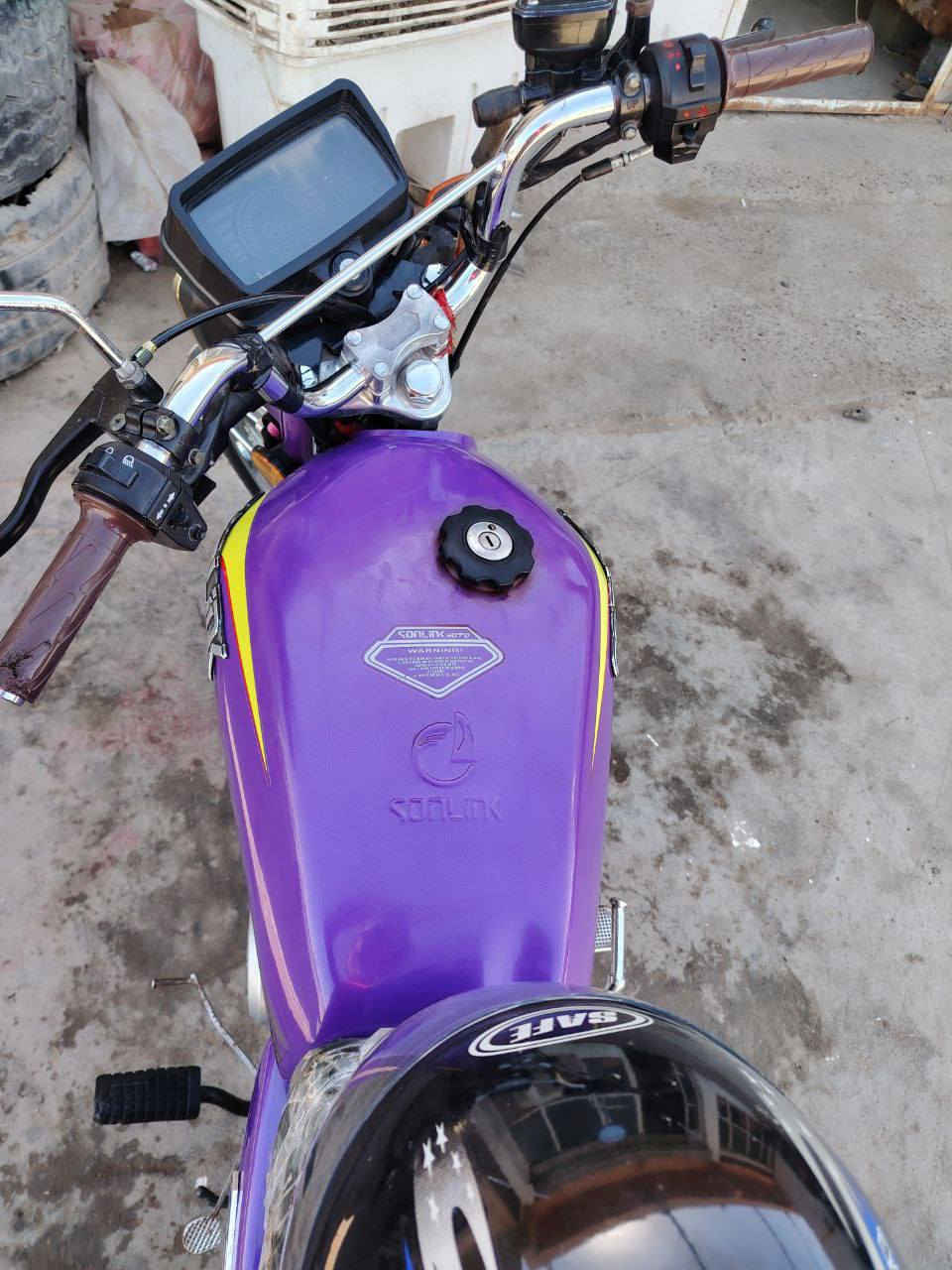 السلام عليكم 
دراجه للبيع 
موديل 2023الون مرغوب اوراق اصولي دراجه نضيفه خير من الله سعر خاص بكان جبله


**إذا كنت صاحب هذا الإعلان وتريد حذفه لأي سبب، رجاءا أرسل رسالة إلى الدعم الفني**