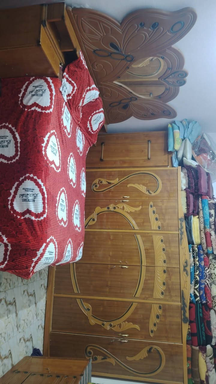 السلام عليكم غرفه للبيع نضيفه جدا جدا رقمي ***********
