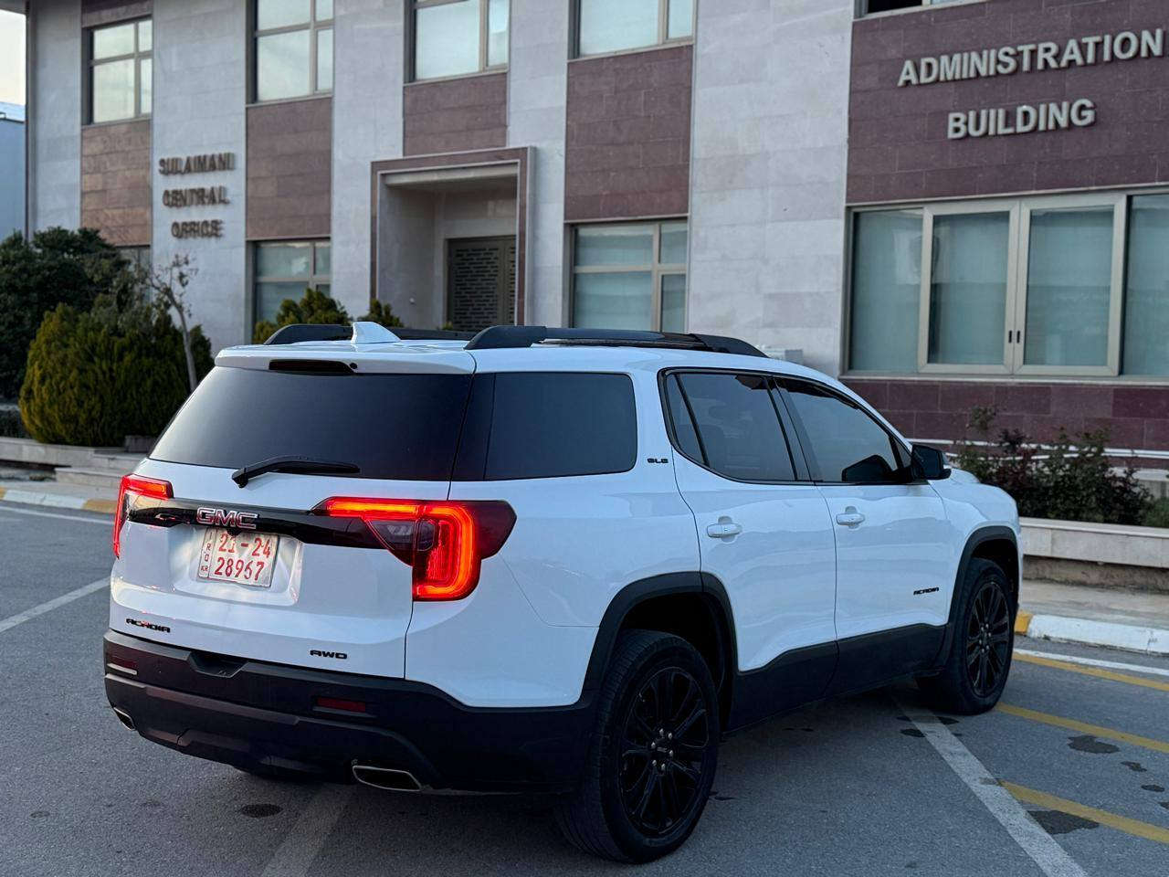 GMC ACADIA SLE
سنە الصناعة 2023
سیارە فول مواصفات 
صقف فتحتين
6راكب
تشغيل عن بعد
رادارات أمامي، خلفي وجانبي
کشنات تدفئة
ستيرن تدفئة
ستيرن شفت كهربائي
شحن واير ليس
صندوق شفت Auto
بريك بصمة Auto
AWD دبل اکسل
مسافة مقطوعة 
مكان السياره سليمانيه 
للمعلومات
سعر ٢٦٠ $

ملاحظه/احدث صورة السونار السياره مرفق  المنشور...
1GKKNRLS5PZ144469


**إذا كنت صاحب هذا الإعلان وتريد حذفه لأي سبب، رجاءا أرسل رسالة إلى الدعم الفني**