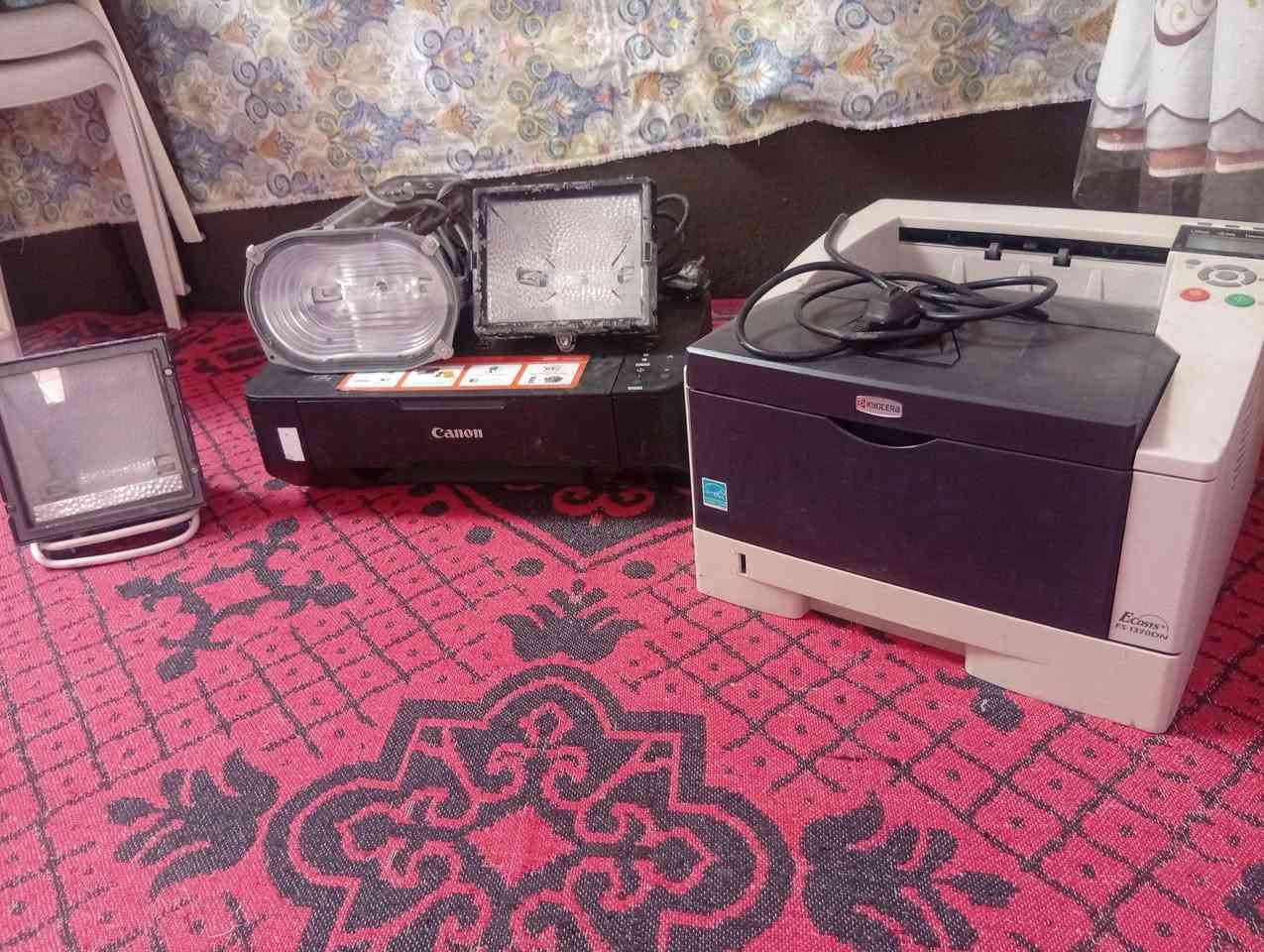 ‎بروجكتورات ولامبريمونت للبيع جملة كلشي خدام الصلاح تمن قابل للتفاوض‎ مراكش, المغرب


**إذا كنت صاحب هذا الإعلان وتريد حذفه لأي سبب، رجاءا أرسل رسالة إلى الدعم الفني**