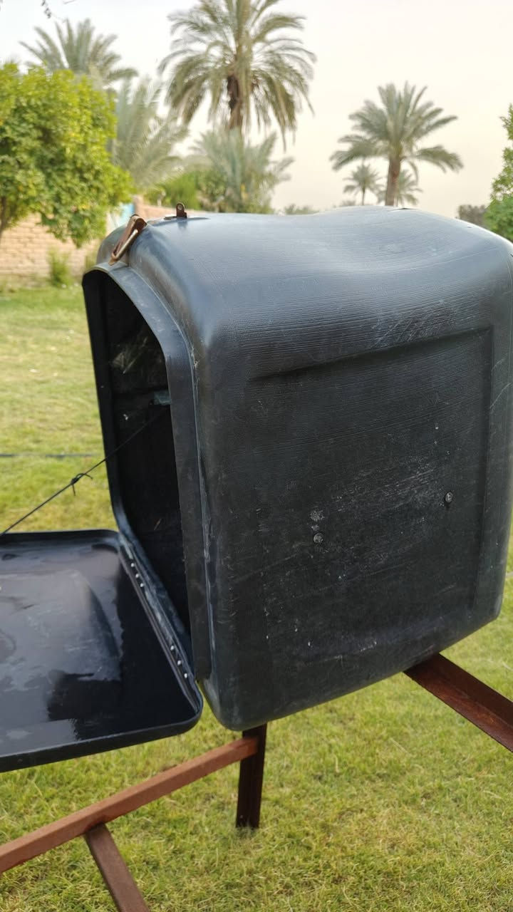 صندوك دلفري نضيف + تجوه للبيع سعر 30 الف م حله
***********
بي واتساب
