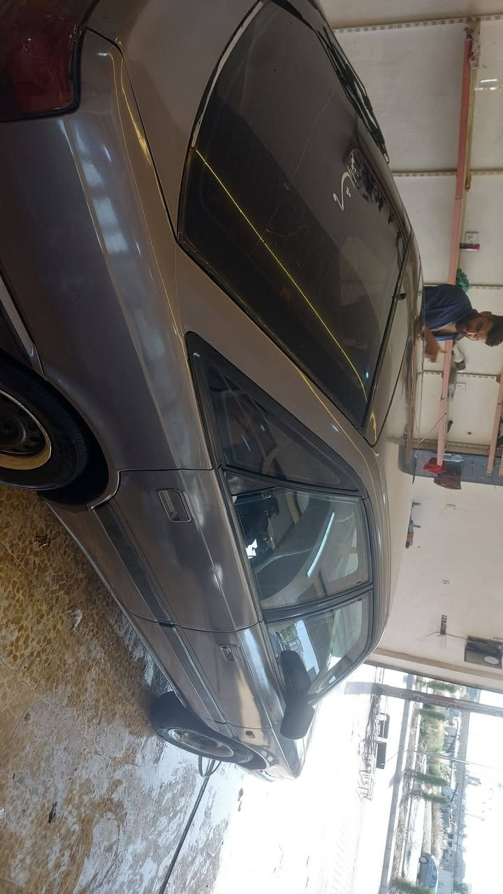 سيارة مازدا موديل 91 8بخ كير مكينة شرط عام باغ جمالية بدون ضرر تخم جديد شرط وكاله تحويل 
سعرها 25مجال مكان قضاء بردرش 
*********** واتساب عليها 
***********
