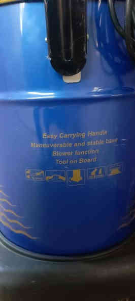 مكنسه كهربائيه نضيفه=كامله للبيع ب30الف
***********
