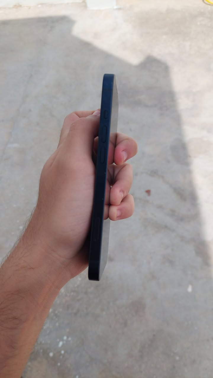 السلام عليكم
ايفون 13 عادي نموذج M 
شرق اوسط AAA
ذاكرة 128 
بطارية 87 
السعر 430 وبي مجال بسيط 
متواجد خاص


**إذا كنت صاحب هذا الإعلان وتريد حذفه لأي سبب، رجاءا أرسل رسالة إلى الدعم الفني**