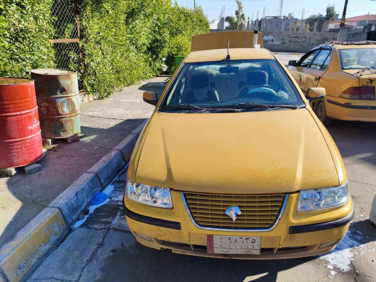 سلام عليكم سمند موديل 2011لبيع سنويه بسمي كابون بانزين بيه سياره جاهزه من الدعاميه لدعامي تخم تاير تدفئه تبريد باتري جديد كير محرك بل شرط سعر 35$وبيه مجال ***********
